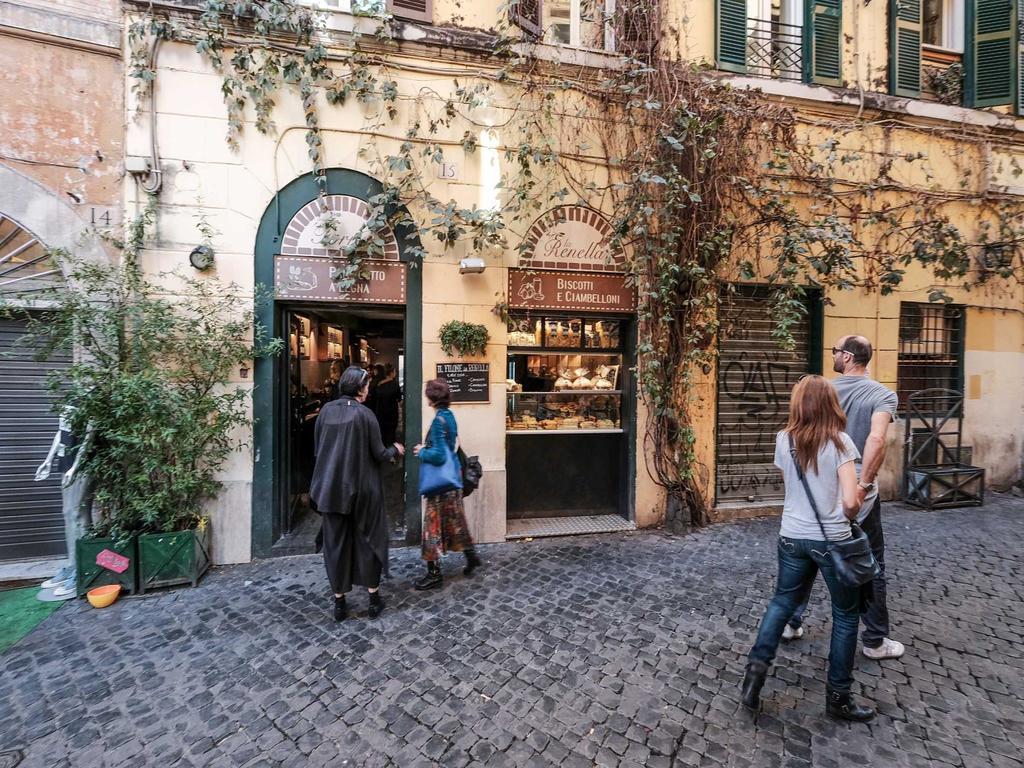 Ancient Trastevere Vespa Loft โรม ภายนอก รูปภาพ