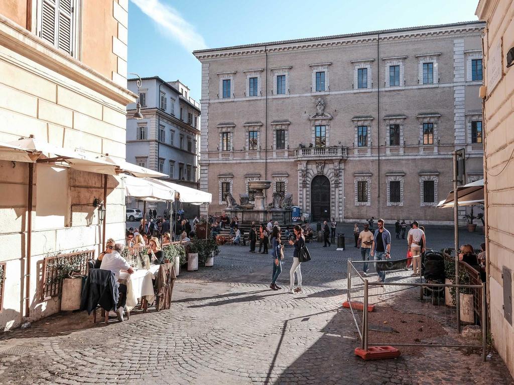 Ancient Trastevere Vespa Loft โรม ภายนอก รูปภาพ